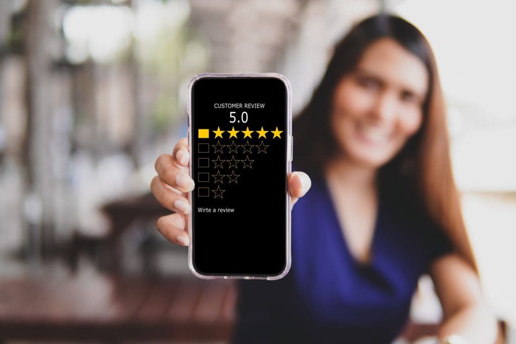 Positive reviews and responses for company owners. 